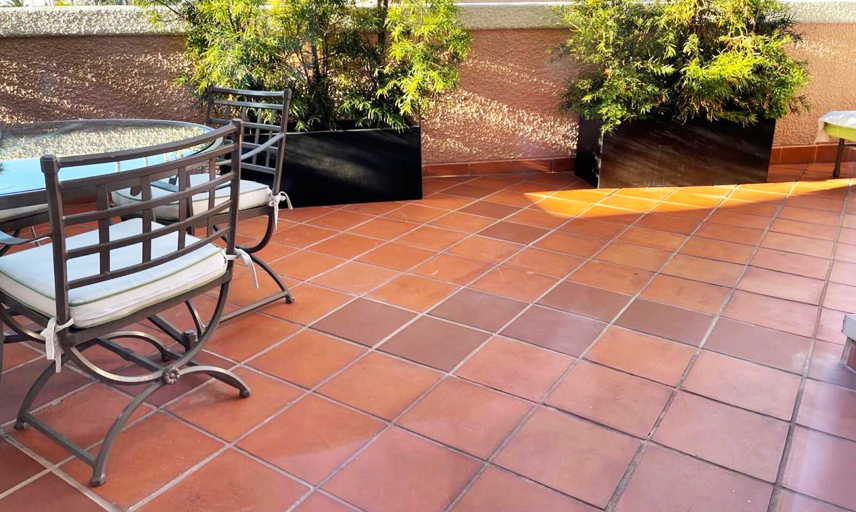 Outdoor Tile